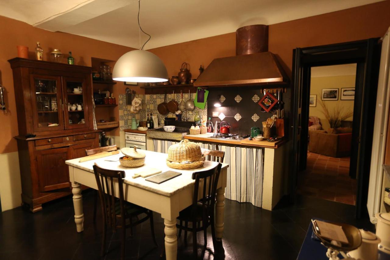 Sotto La Luna Bruna B&B 코코나토 외부 사진
