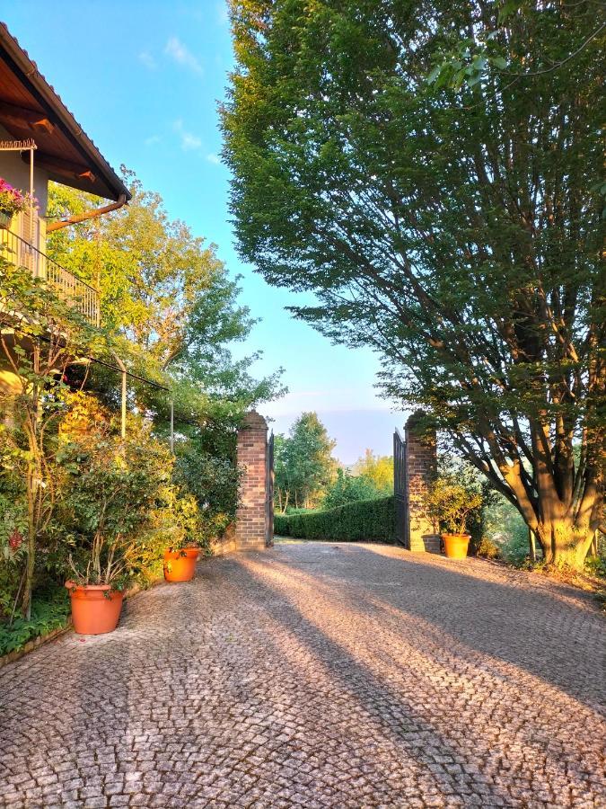 Sotto La Luna Bruna B&B 코코나토 외부 사진