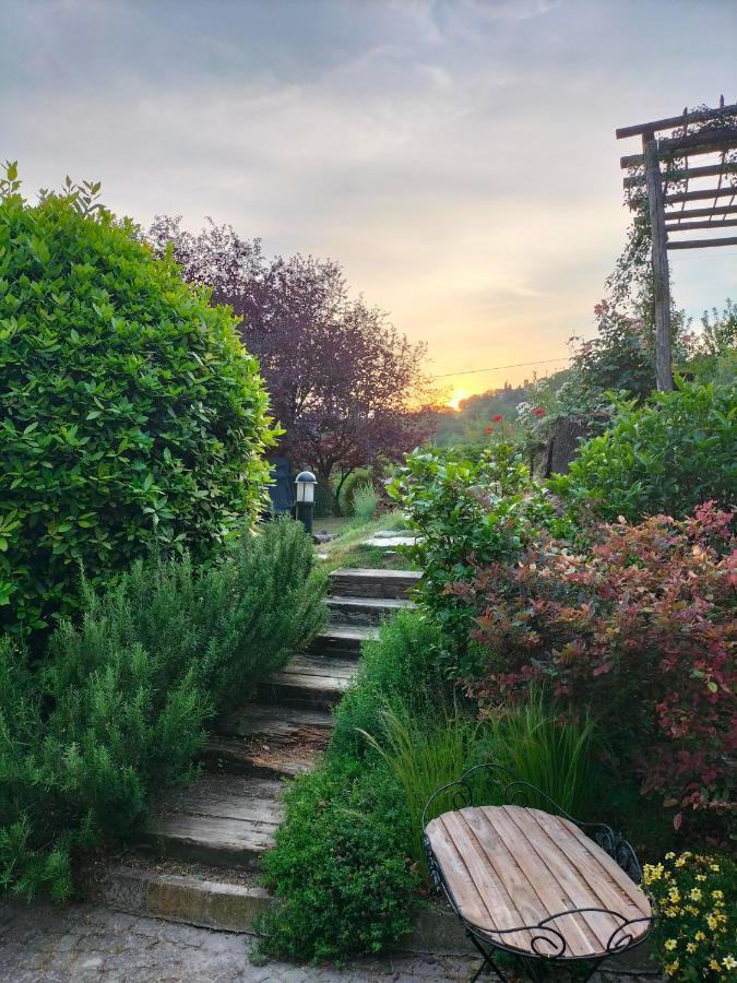 Sotto La Luna Bruna B&B 코코나토 외부 사진