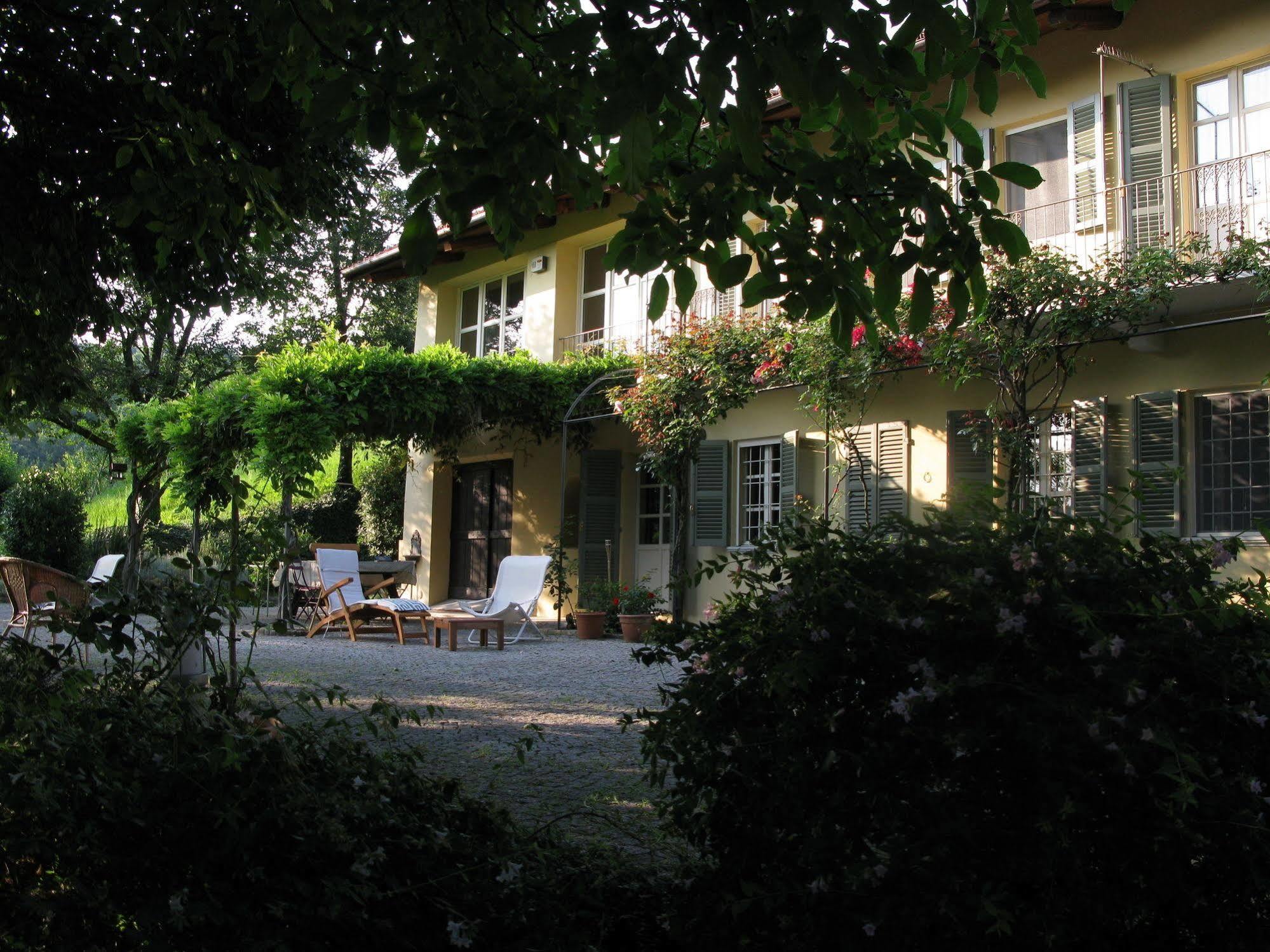 Sotto La Luna Bruna B&B 코코나토 외부 사진