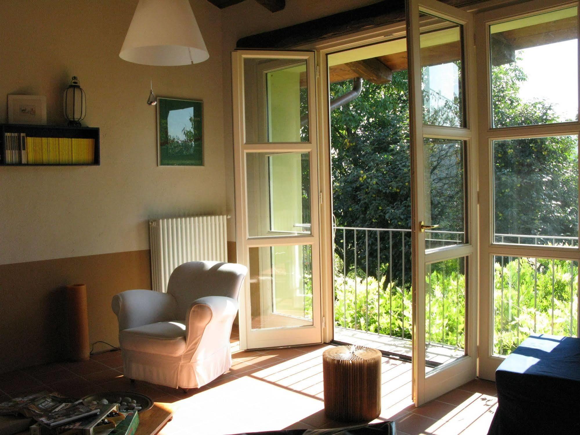 Sotto La Luna Bruna B&B 코코나토 외부 사진