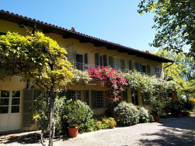 Sotto La Luna Bruna B&B 코코나토 외부 사진